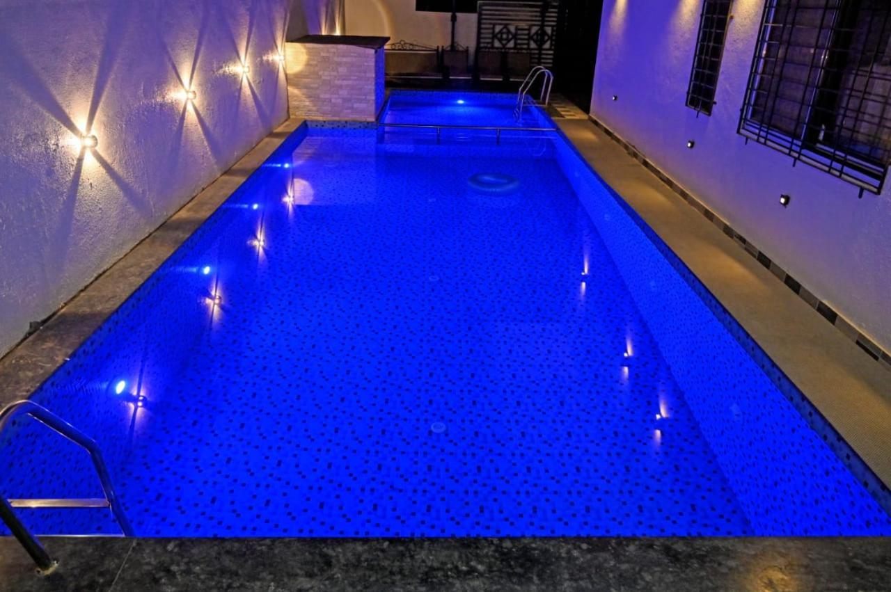 Fun Square Villa Лонавала Экстерьер фото