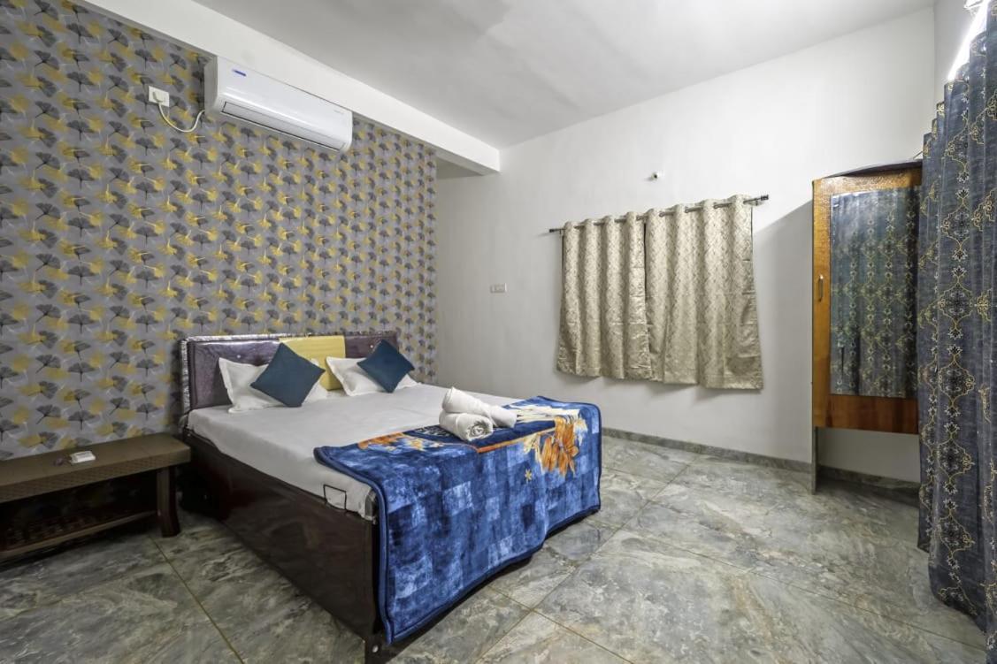 Fun Square Villa Лонавала Экстерьер фото